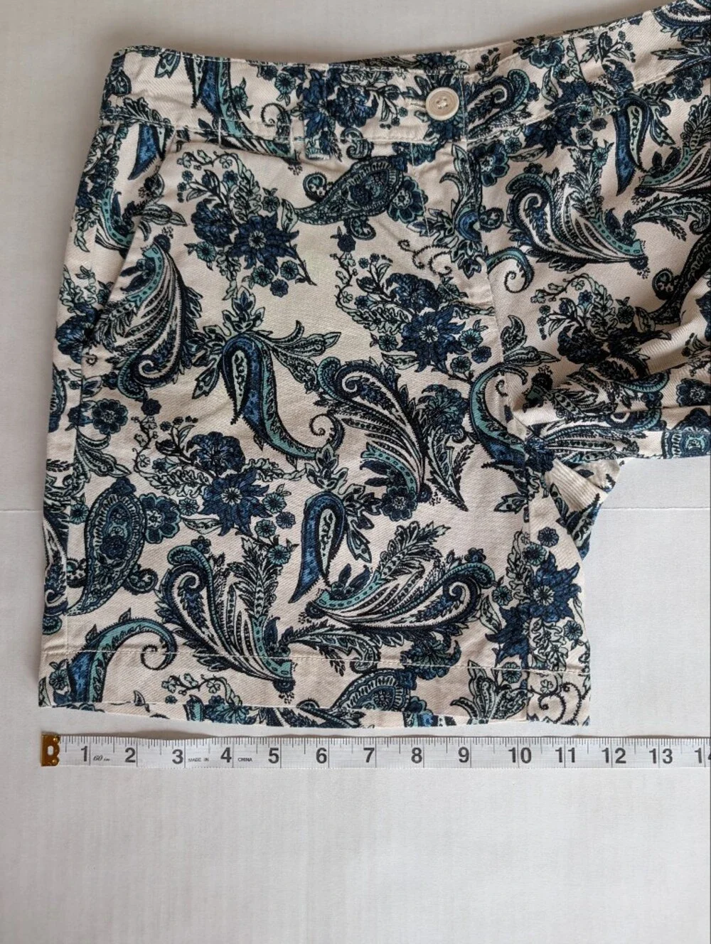 Ann Taylor Loft Original Fit Paisley Chino Shorts 2 Cream Off White Blue Pockets